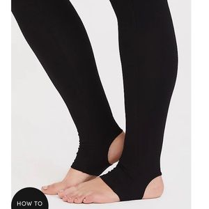 Torrid Premium Stirrup Leggings in Black (New)